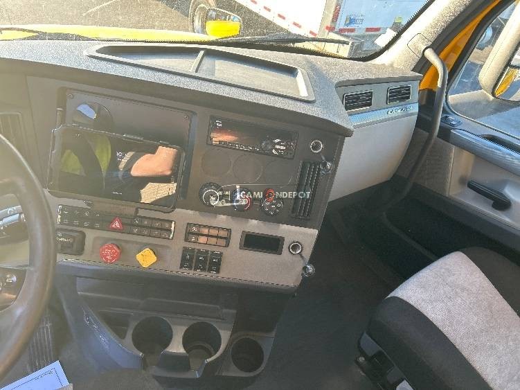 Truck Thumbnail 7