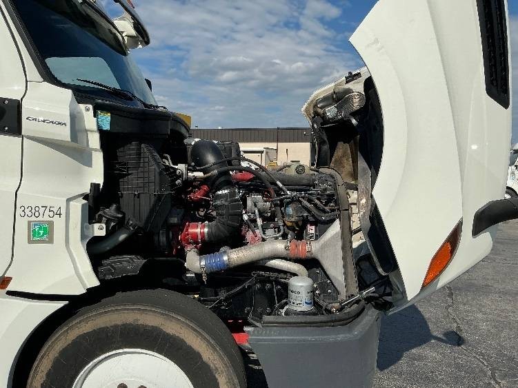 Truck Thumbnail 11