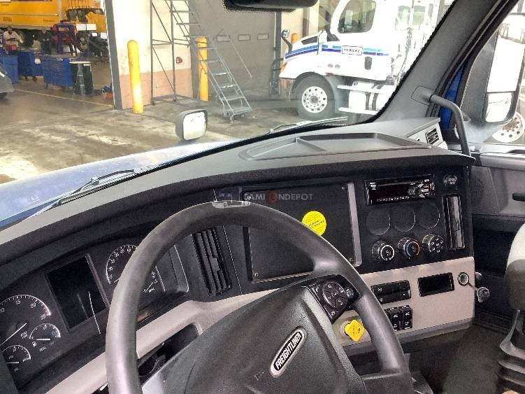 Truck Thumbnail 6