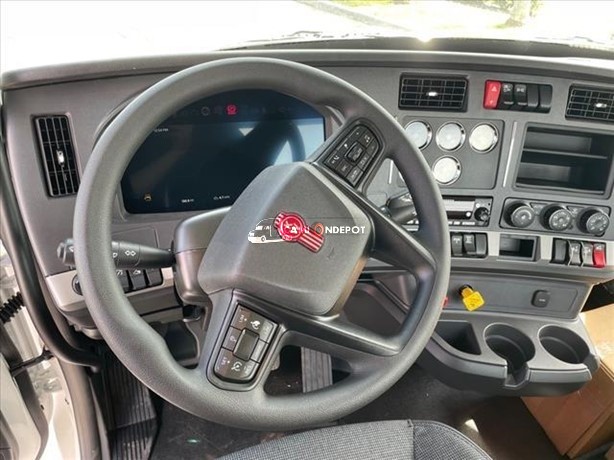 Truck Thumbnail 7