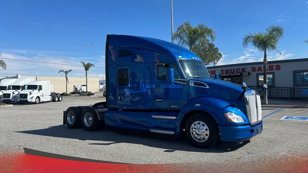 Truck