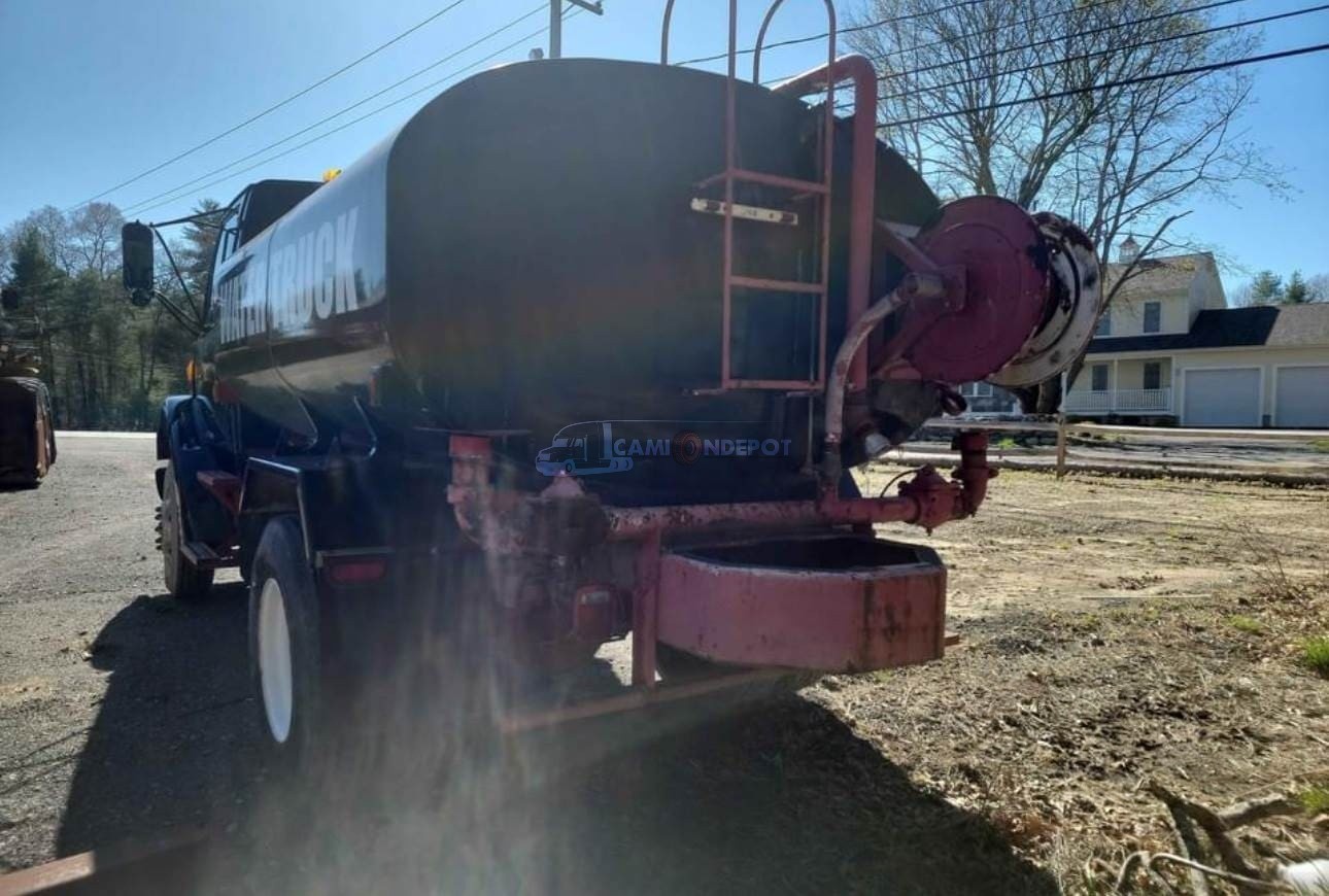 Truck Thumbnail 2