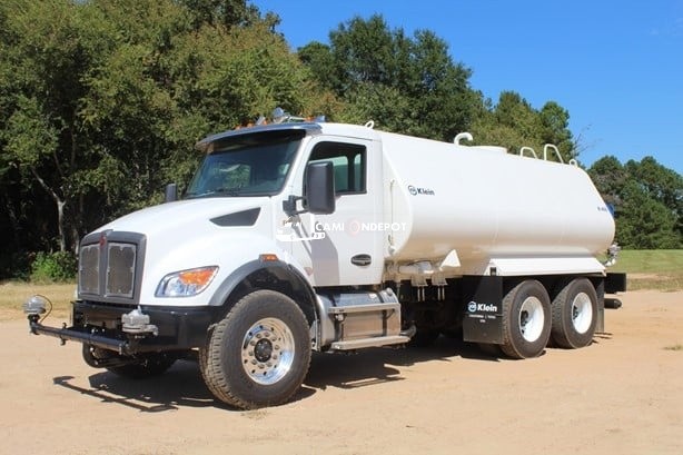Truck Thumbnail 2