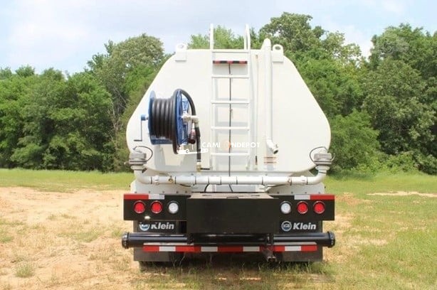 Truck Thumbnail 4