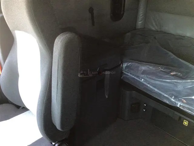 Truck Thumbnail 5