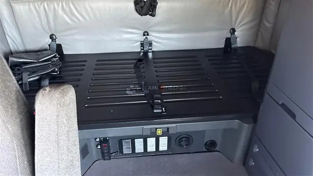Truck Thumbnail 5