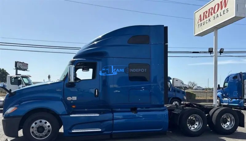 Truck