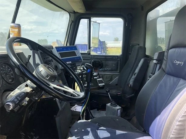 Truck Thumbnail 3