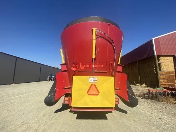 Truck Thumbnail 2