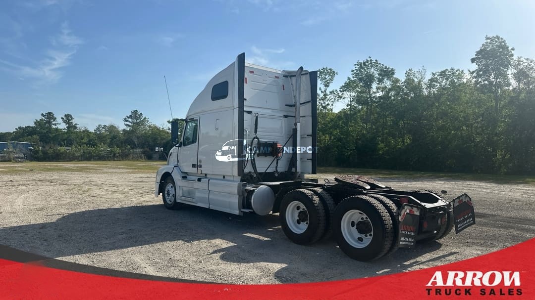 Truck Thumbnail 2