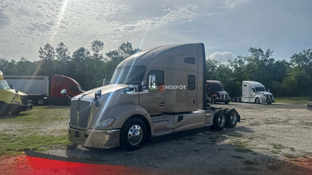 Truck