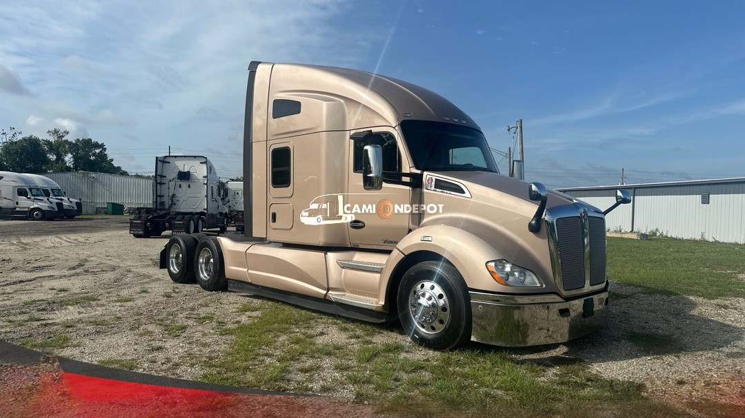 Truck Thumbnail 3