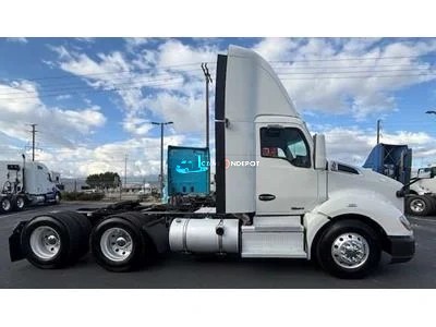 Truck Thumbnail 4