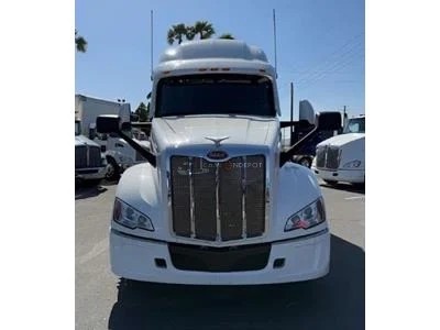 Truck Thumbnail 2