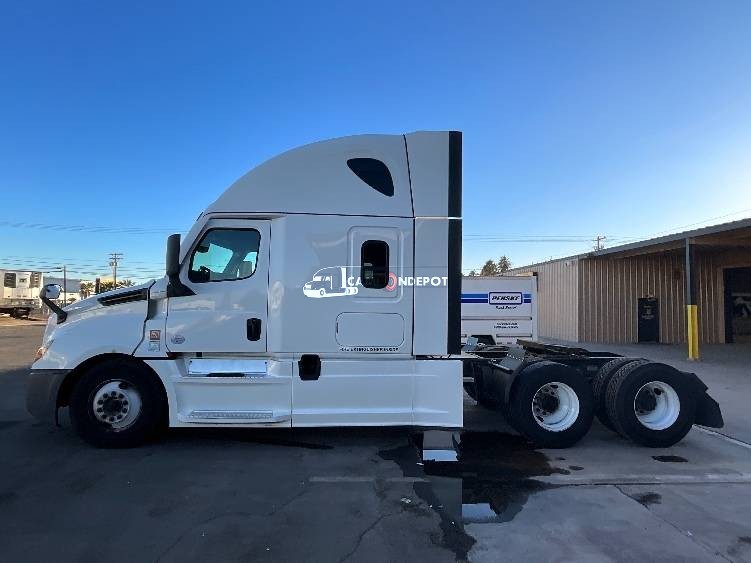 Truck Thumbnail 4