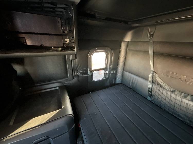 Truck Thumbnail 13