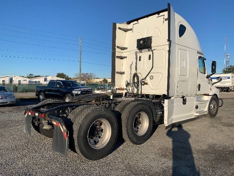Truck Thumbnail 7