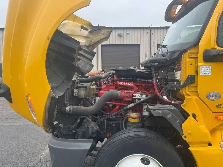 Truck Thumbnail 14