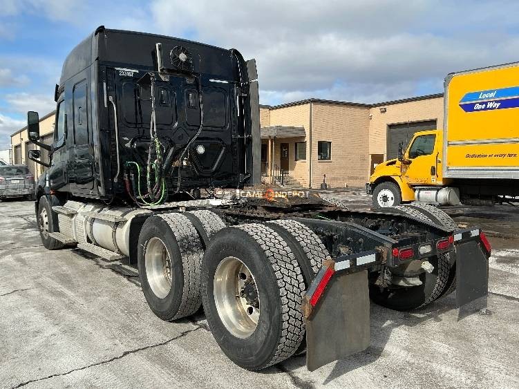 Truck Thumbnail 5