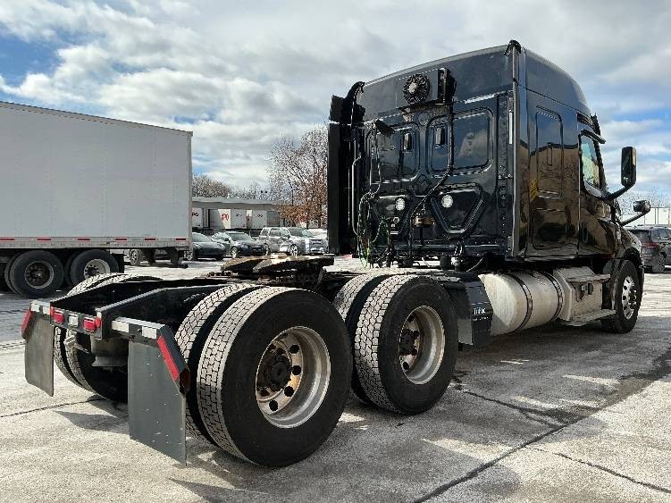 Truck Thumbnail 6