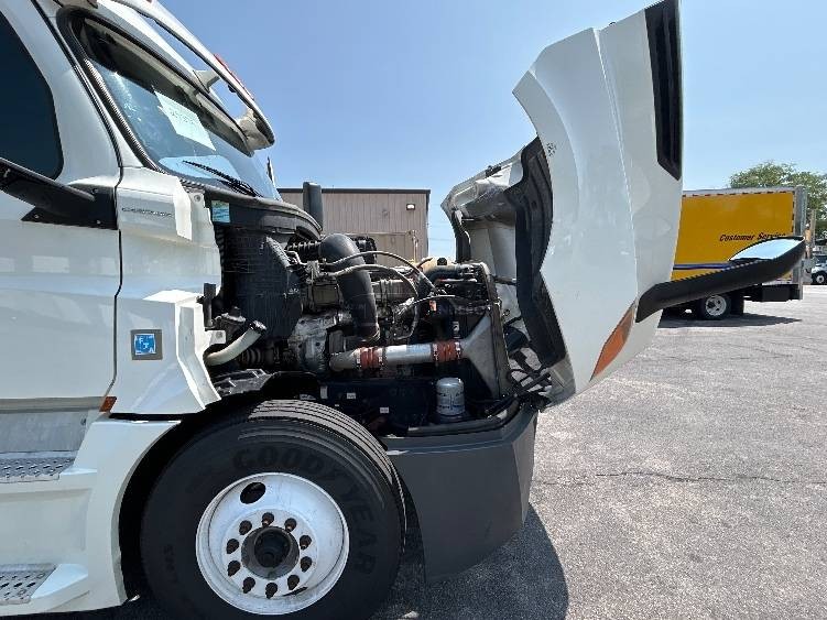 Truck Thumbnail 12