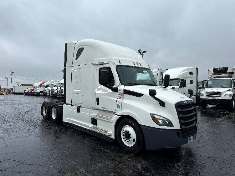 Truck Thumbnail 2