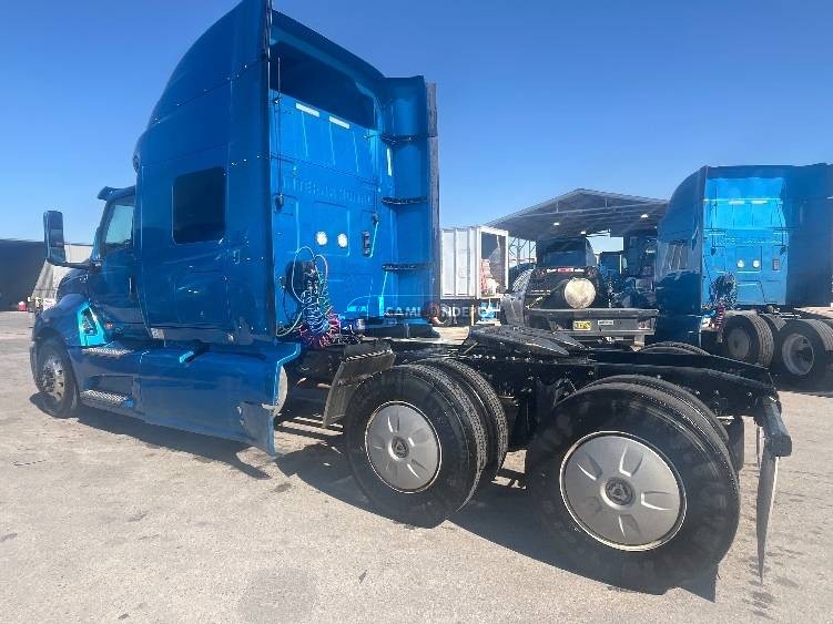 Truck Thumbnail 4