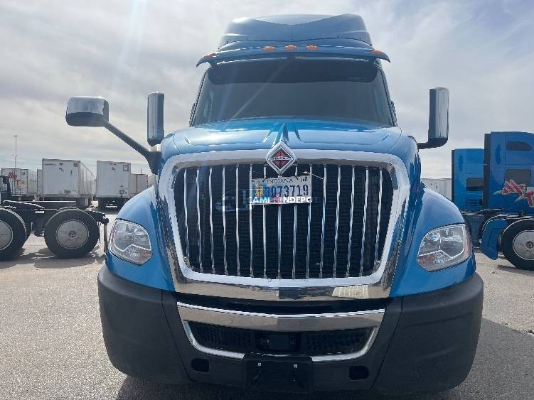 Truck Thumbnail 2