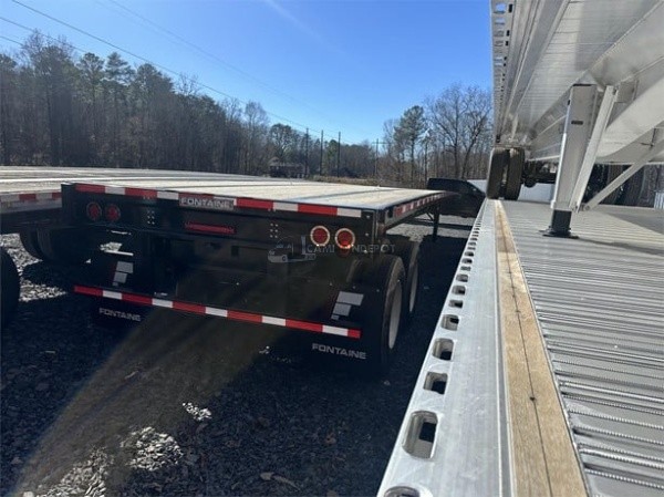 Truck Thumbnail 3