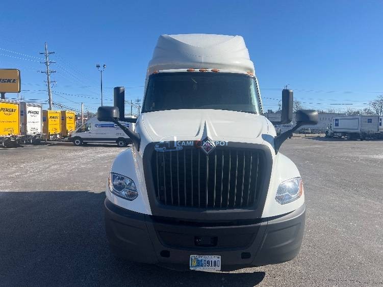 Truck Thumbnail 2