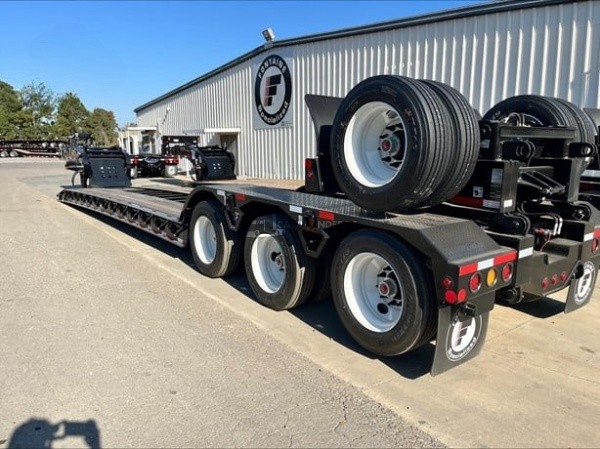 Truck Thumbnail 2