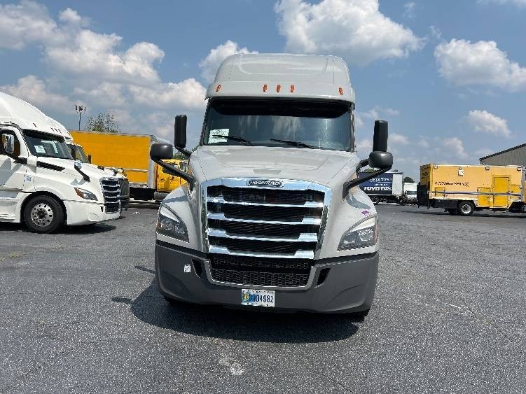 Truck Thumbnail 3