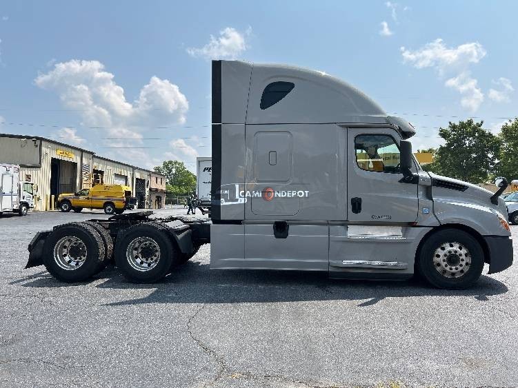 Truck Thumbnail 7