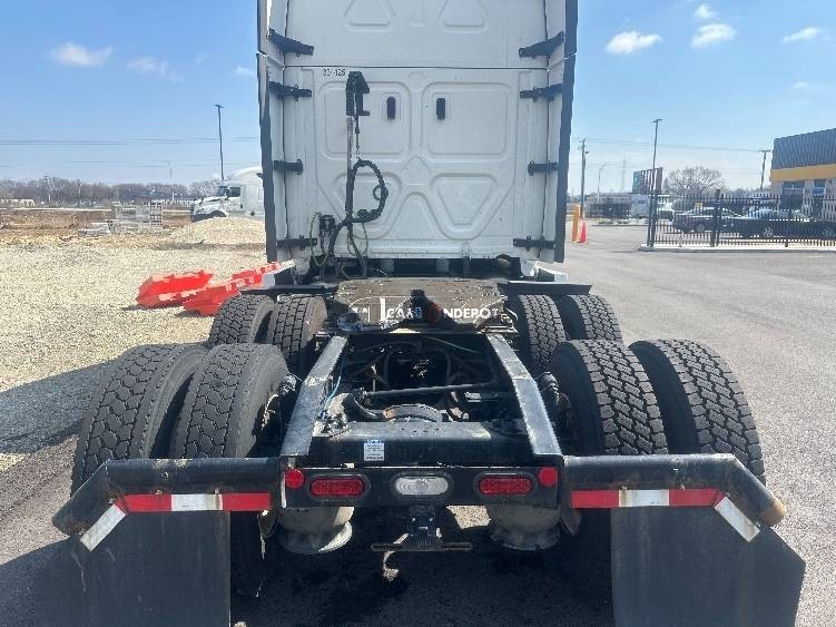 Truck Thumbnail 6