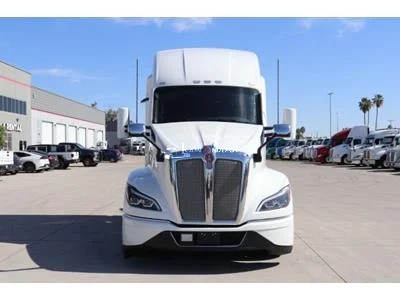 Truck Thumbnail 2