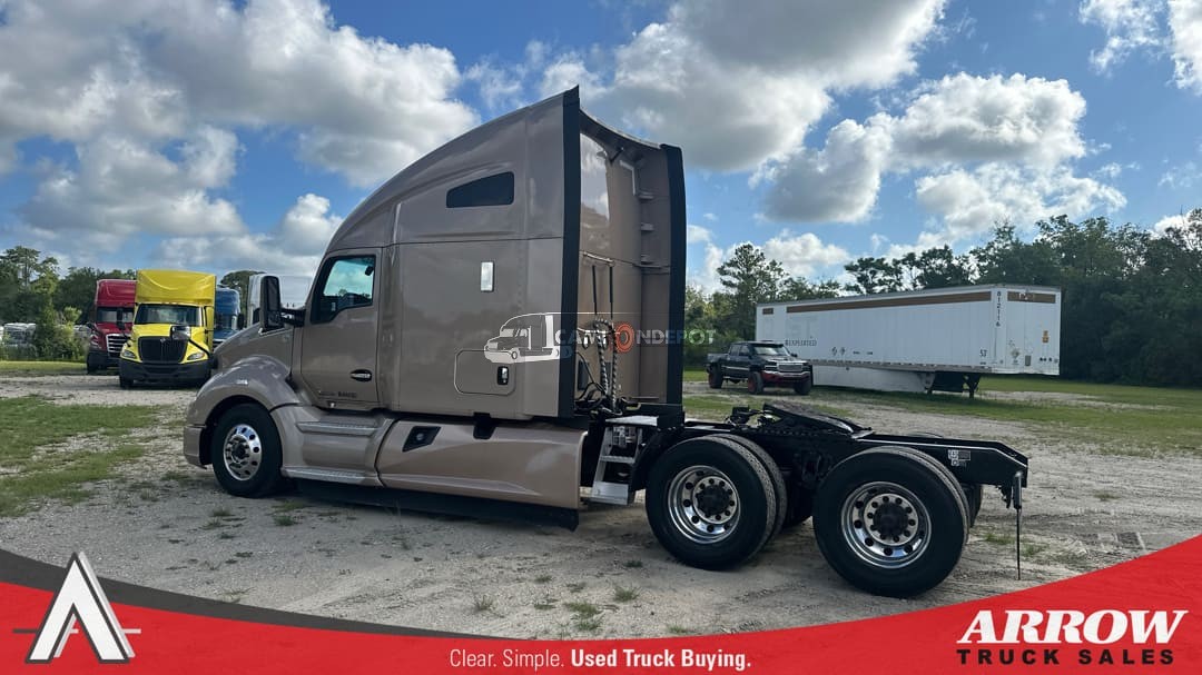 Truck Thumbnail 2