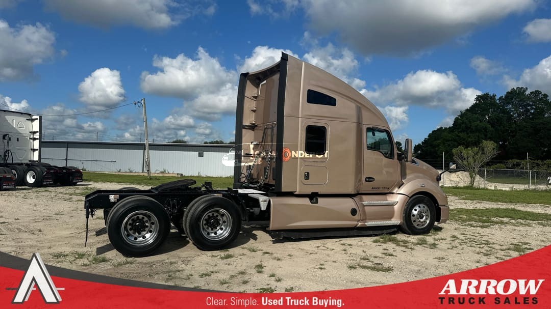 Truck Thumbnail 4