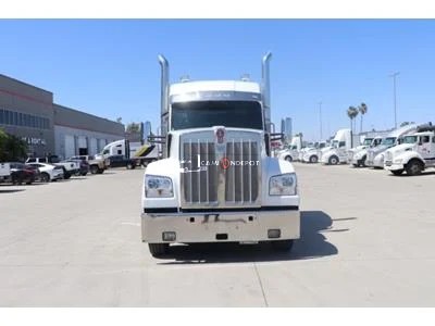 Truck Thumbnail 2