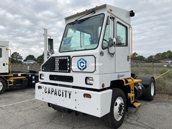 Truck Thumbnail 3