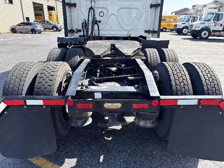 Truck Thumbnail 5