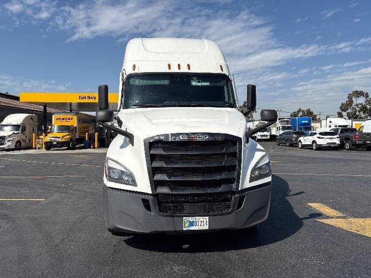 Truck Thumbnail 3