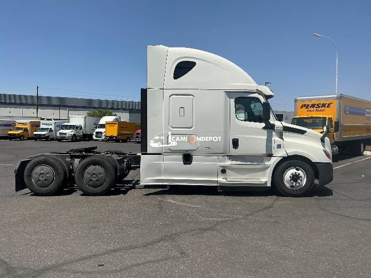 Truck Thumbnail 6