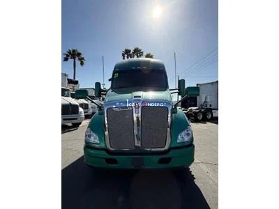 Truck Thumbnail 2