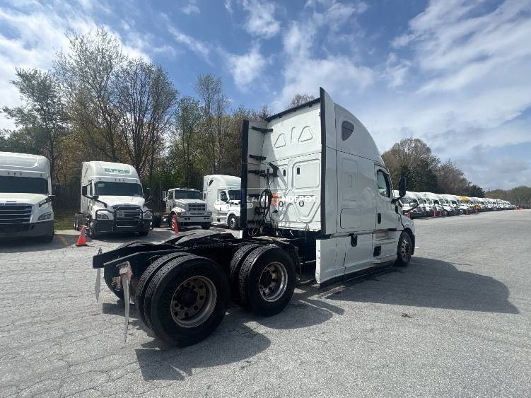 Truck Thumbnail 6
