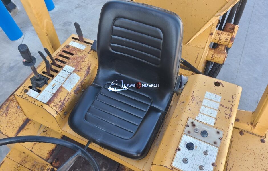 Truck Thumbnail 3