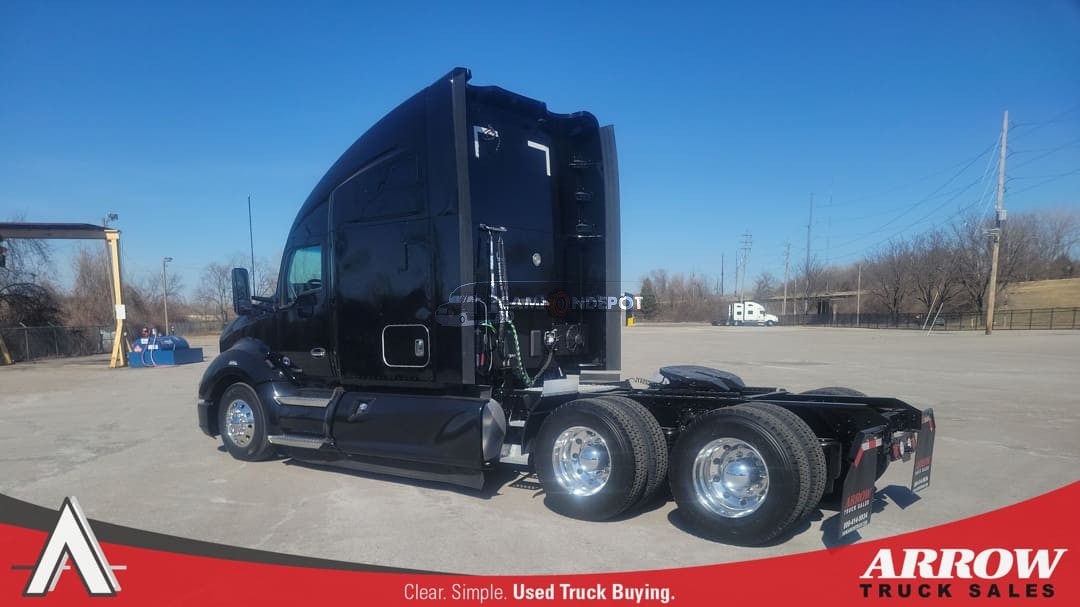 Truck Thumbnail 4