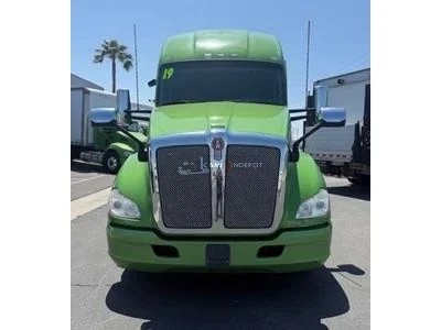 Truck Thumbnail 2