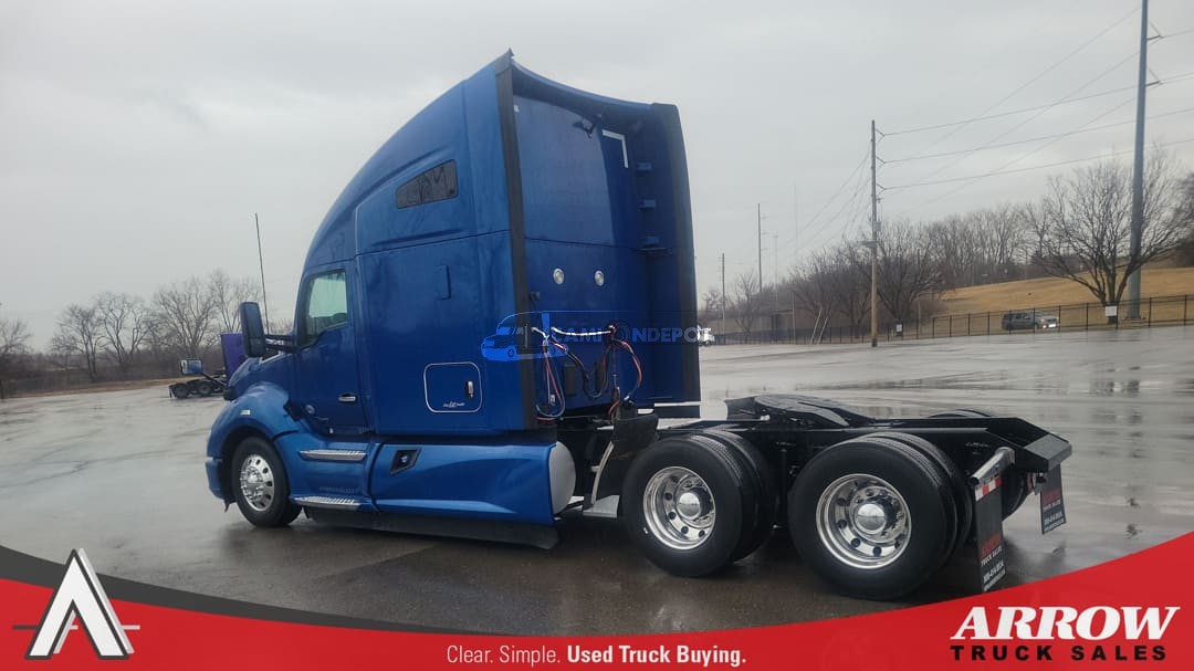 Truck Thumbnail 4