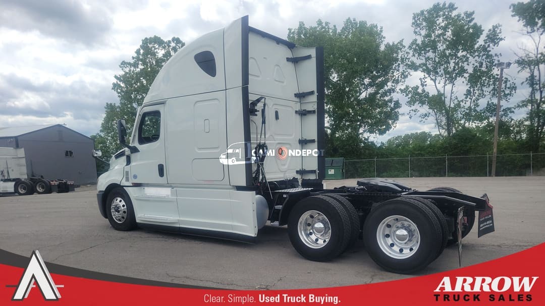 Truck Thumbnail 2