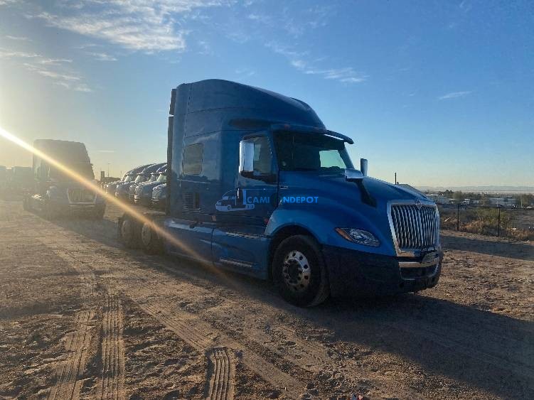 Truck Thumbnail 2